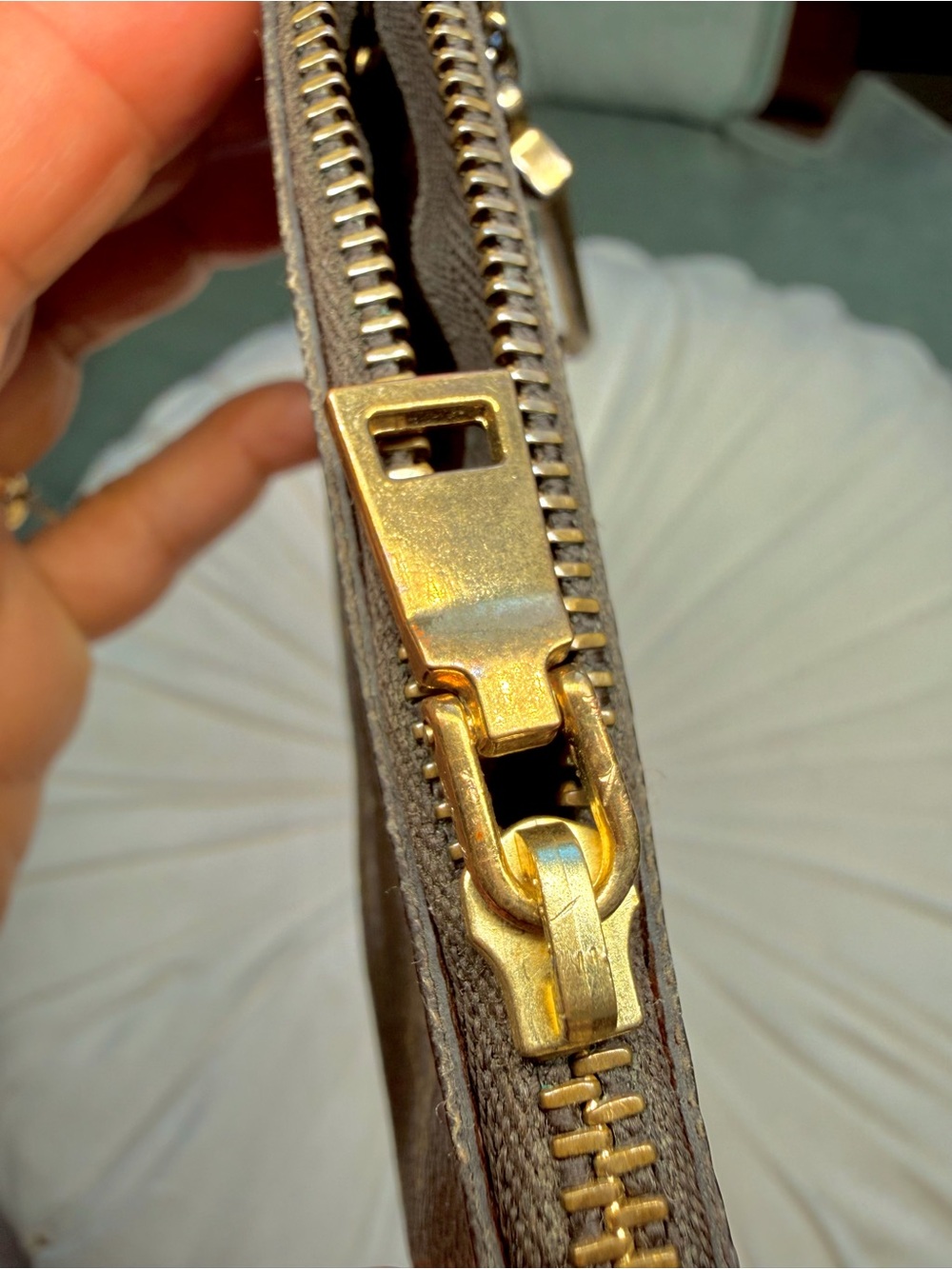 Louis Vuitton Vintage Brown Monogram Key Pouch - Picture 3 of 10